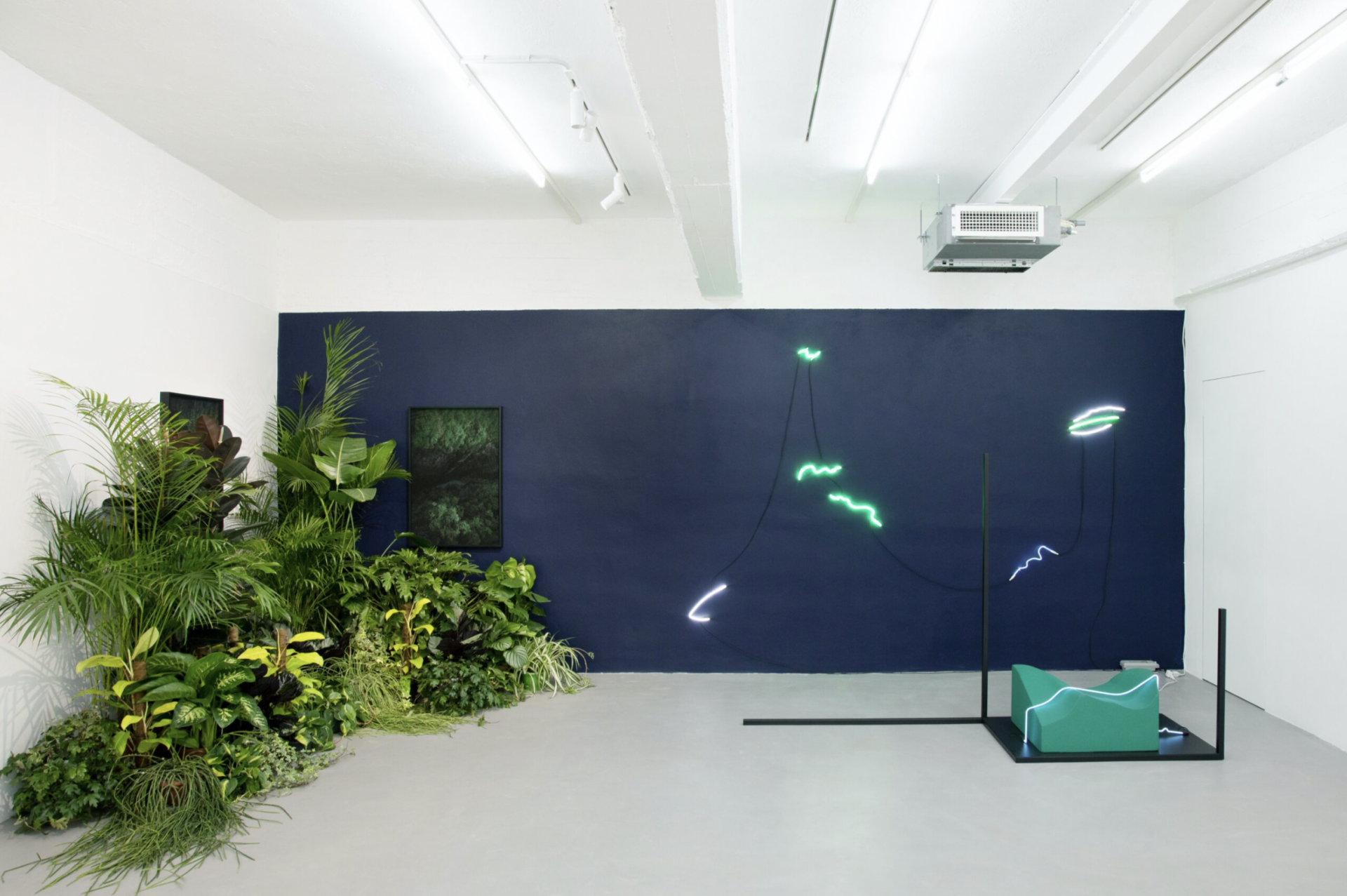 Installation view, Silvia Mariotti, Zeitgeber (donatore di tempo), ArtNoble gallery, Milano, 2021