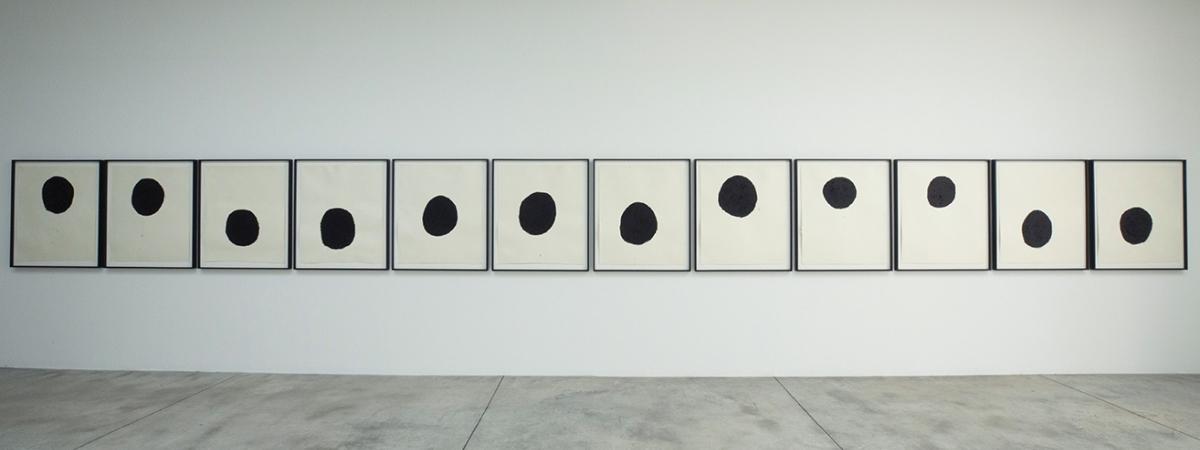Richard Serra – 40 Balls